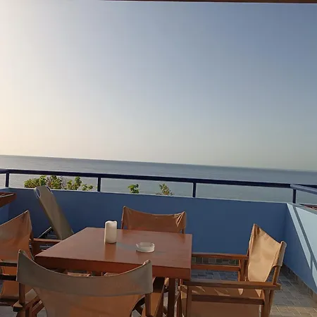 Paraktio Apartment *